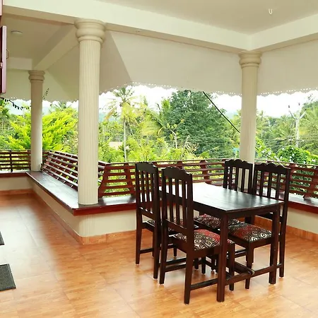 Ferndale Homestay Thekkady Exterior photo