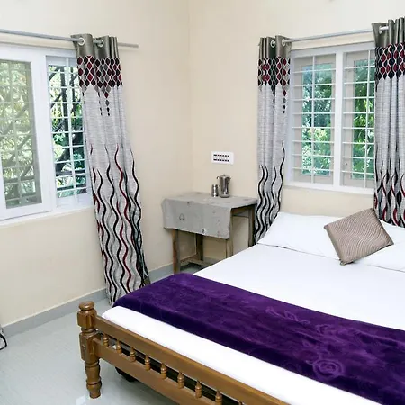 Ferndale Homestay Thekkady Exterior photo