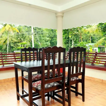 Ferndale Homestay Thekkady Exterior photo